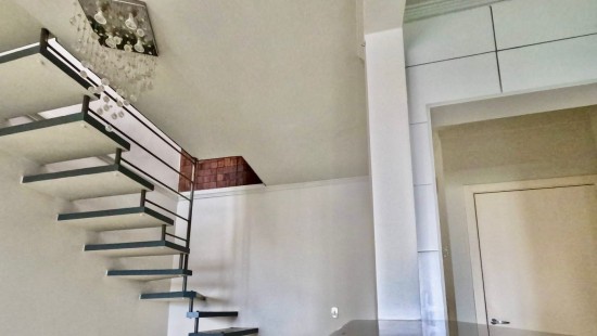 COBERTURA DUPLEX NO ÁGUA VERDE