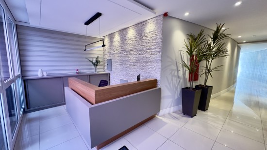AMPLO APARTAMENTO ÁGUA VERDE