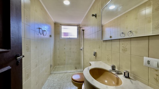 APARTAMENTO NO BAIRRO BATEL